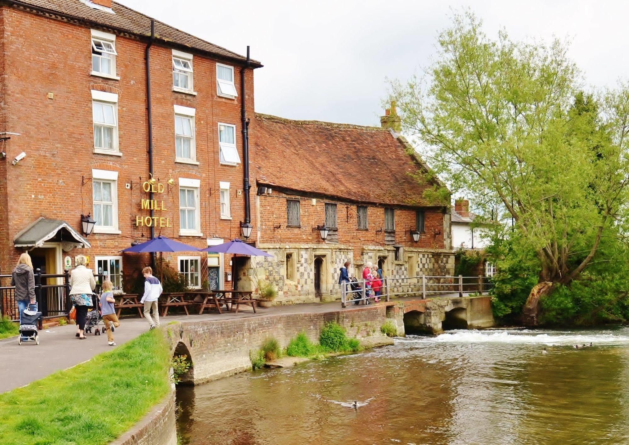The Old Mill Hotel Salisbury Exterior photo